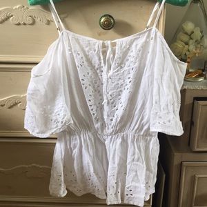 Guess romantic boho off shoulder top